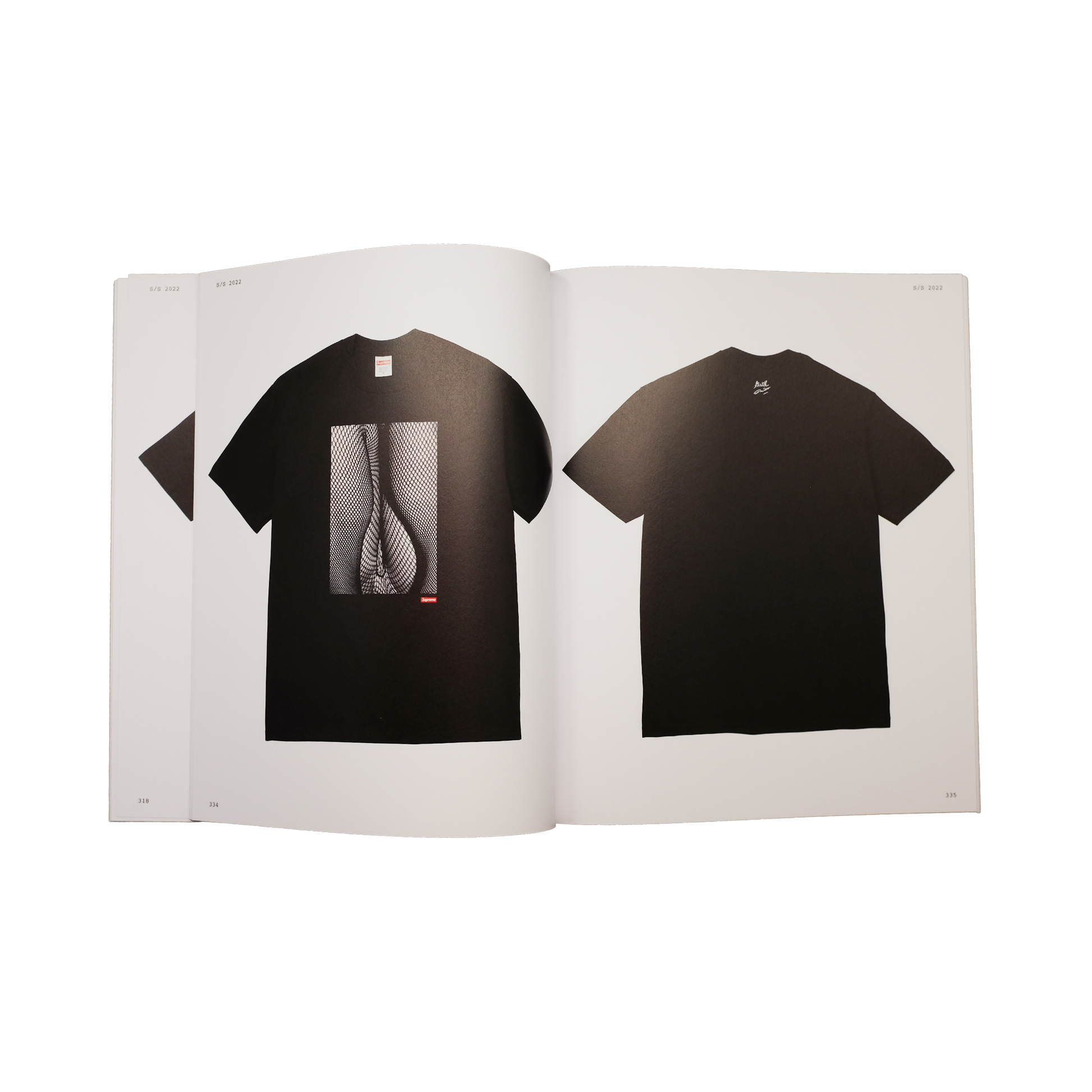 Bleu Minuit club. - Supreme 30 Years: T-Shirts 1994-2024 Book
